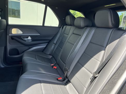 Used 2026 Mercedes-Benz GLE 450 4MATIC image 33