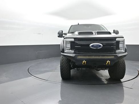 Certified 2019 Ford F250 Lariat w/ Lariat Ultimate Package AWD/4WD image 4