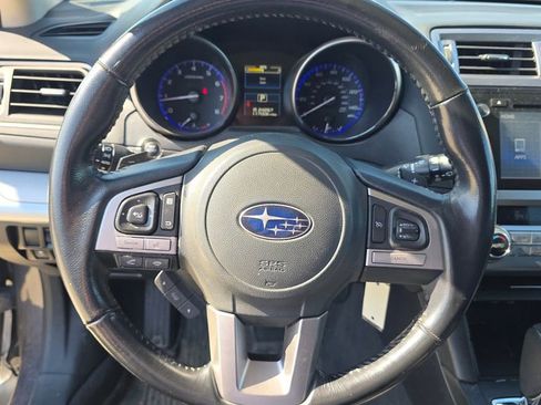 Used 2016 Subaru Outback 2.5i Premium AWD/4WD image 13