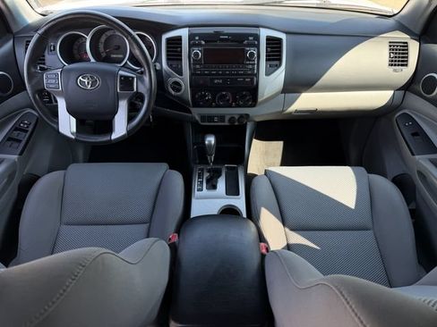 Used 2012 Toyota Tacoma 4x4 Double Cab w/ TRD Sport Pkg image 10