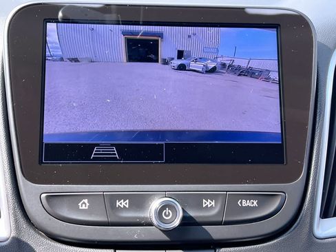 Used 2024 Chevrolet Malibu LT FWD image 17