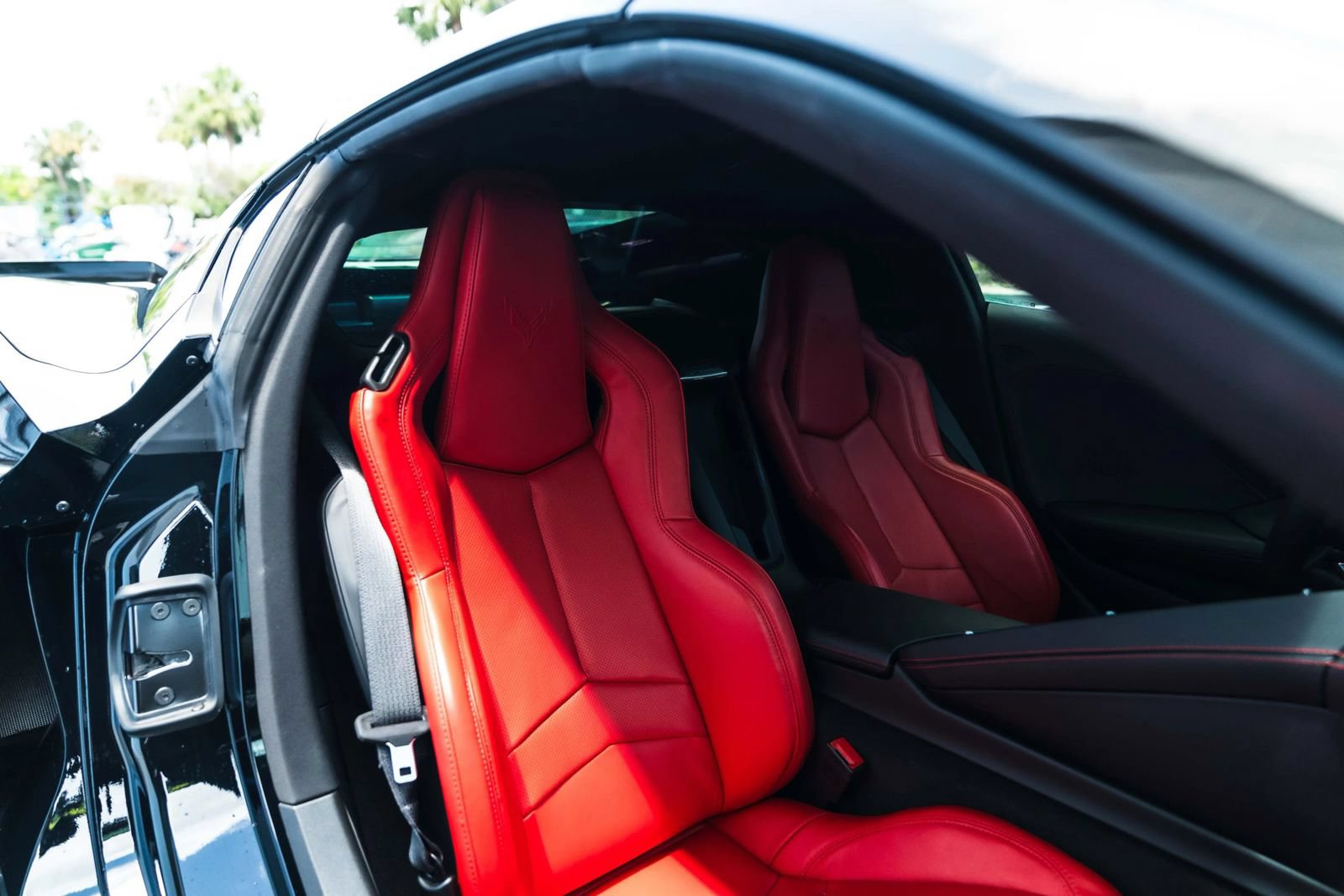 Used 2025 Chevrolet Corvette Z06 RWD image 25