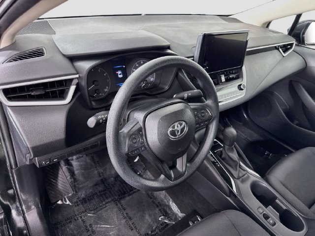 Certified 2025 Toyota Corolla LE FWD image 10