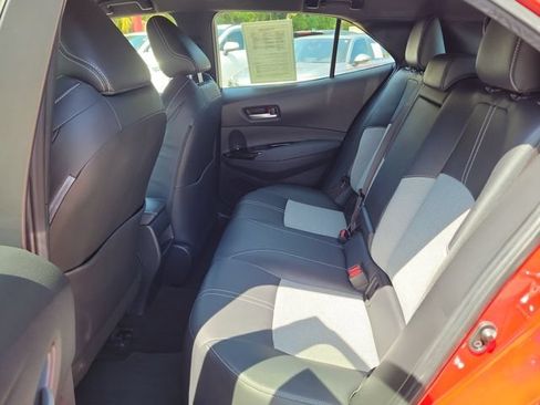 Used 2019 Toyota Corolla XSE FWD image 12