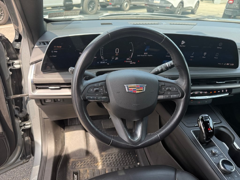 Used 2024 Cadillac XT4 Premium Luxury AWD/4WD image 15