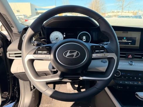 New 2026 Hyundai Elantra Limited FWD image 13