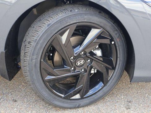 New 2026 Hyundai Elantra Sport FWD image 31