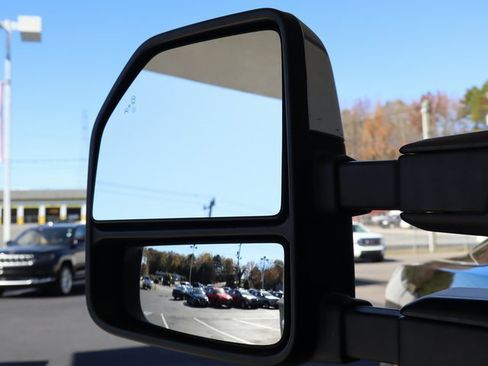 Used 2017 Ford F350 Platinum w/ Platinum Ultimate Package image 13