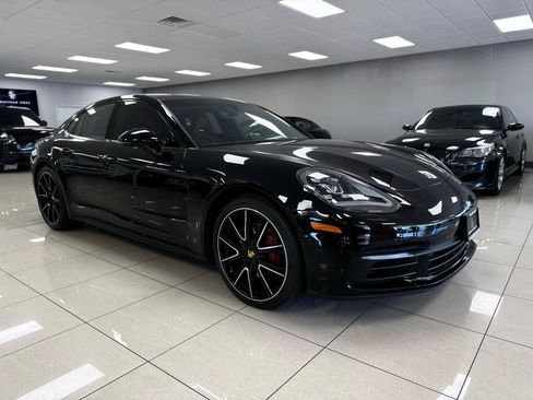 Used 2018 Porsche Panamera 4S w/ Premium Package Plus AWD/4WD image 2