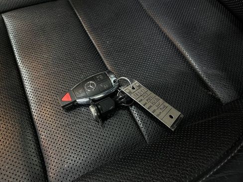 Used 2017 Mercedes-Benz GLS 550 4MATIC image 41