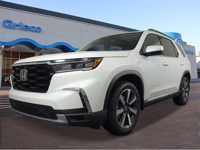 New 2025 Honda Pilot Touring