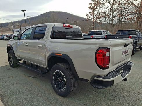 Used 2026 GMC Canyon AT4 image 4