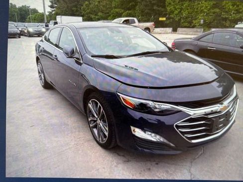 Used 2025 Chevrolet Malibu LT FWD image 15