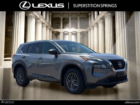 Used 2021 Nissan Rogue S FWD image 1
