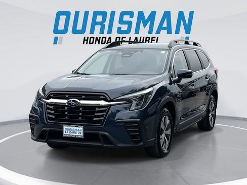 Used 2023 Subaru Ascent Premium AWD/4WD image 1