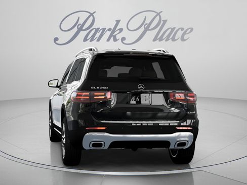 Certified 2026 Mercedes-Benz GLB 250 image 16