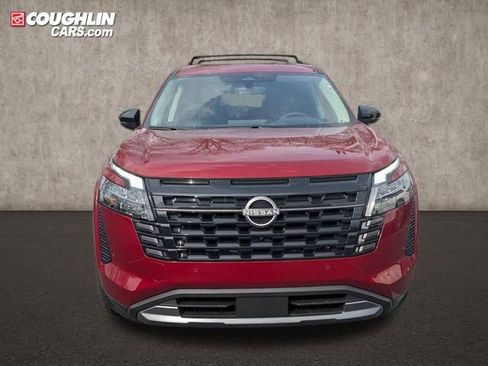 New 2026 Nissan Pathfinder Platinum image 2
