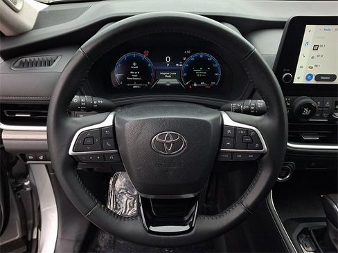 Used 2024 Toyota Grand Highlander Limited image 18