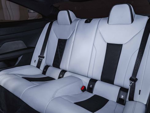 Used 2023 BMW M4 Coupe w/ Executive Package image 17