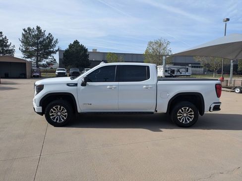 Used 2023 GMC Sierra 1500 AT4 w/ AT4 Premium Package image 8
