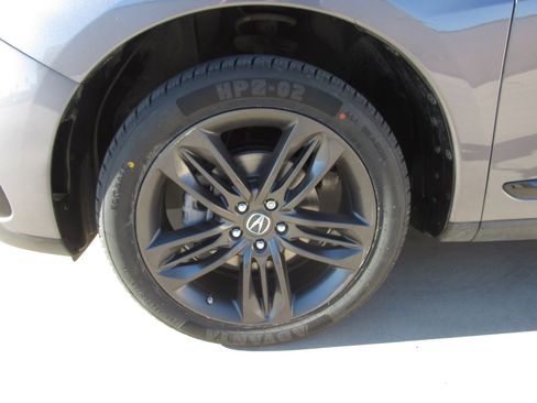 Used 2020 Acura RDX A-Spec image 4