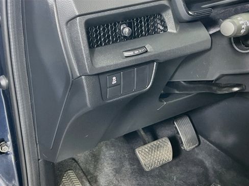 Used 2023 Honda CR-V LX image 10