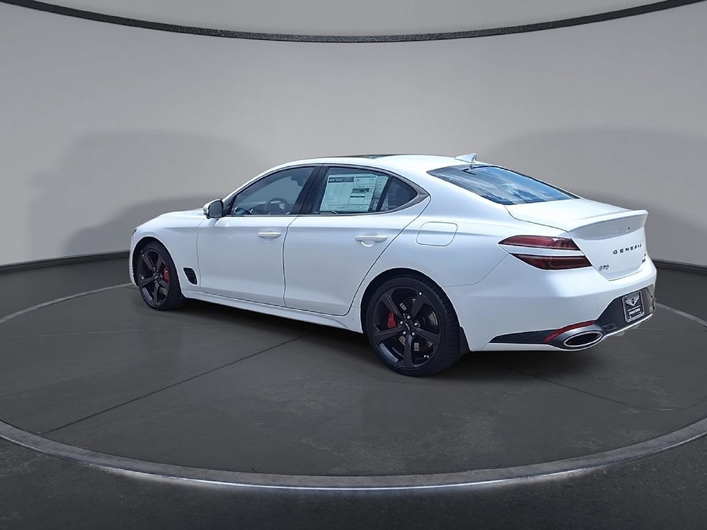New 2026 Genesis G70 3.3T Sport Prestige RWD image 2