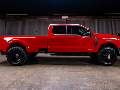 Used 2026 Ford F350 Lariat w/ Lariat Premium Package image 11