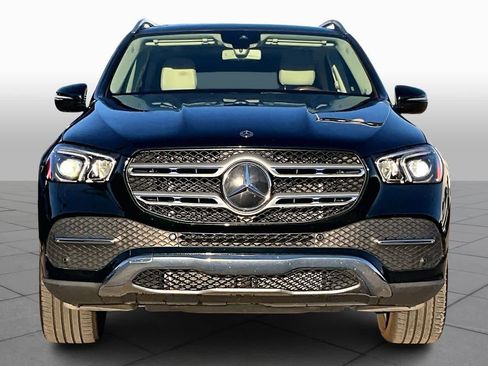 Used 2020 Mercedes-Benz GLE 450 4MATIC image 3