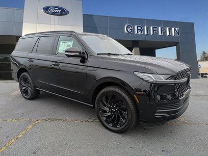 New 2025 Lincoln Navigator Reserve w/ Jet Appearance Package