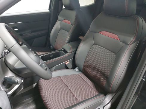 New 2026 Nissan Kicks SR w/ Cold Weather Package image 14