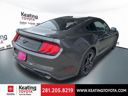 Used 2019 Ford Mustang Coupe w/ Black Accent Package RWD image 7