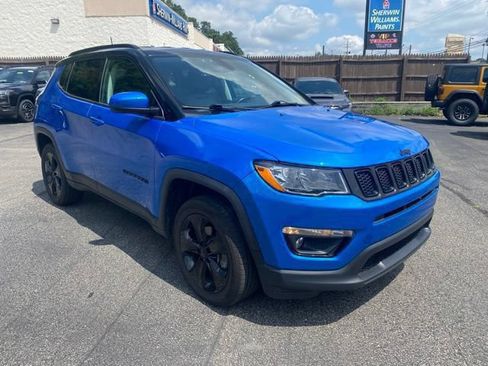 Certified 2021 Jeep Compass Latitude AWD/4WD image 2