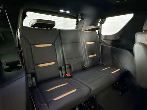 Used 2024 GMC Yukon AT4 w/ AT4 Premium Plus Package AWD/4WD image 44