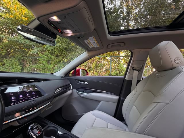 Used 2020 Cadillac XT4 Luxury FWD image 34