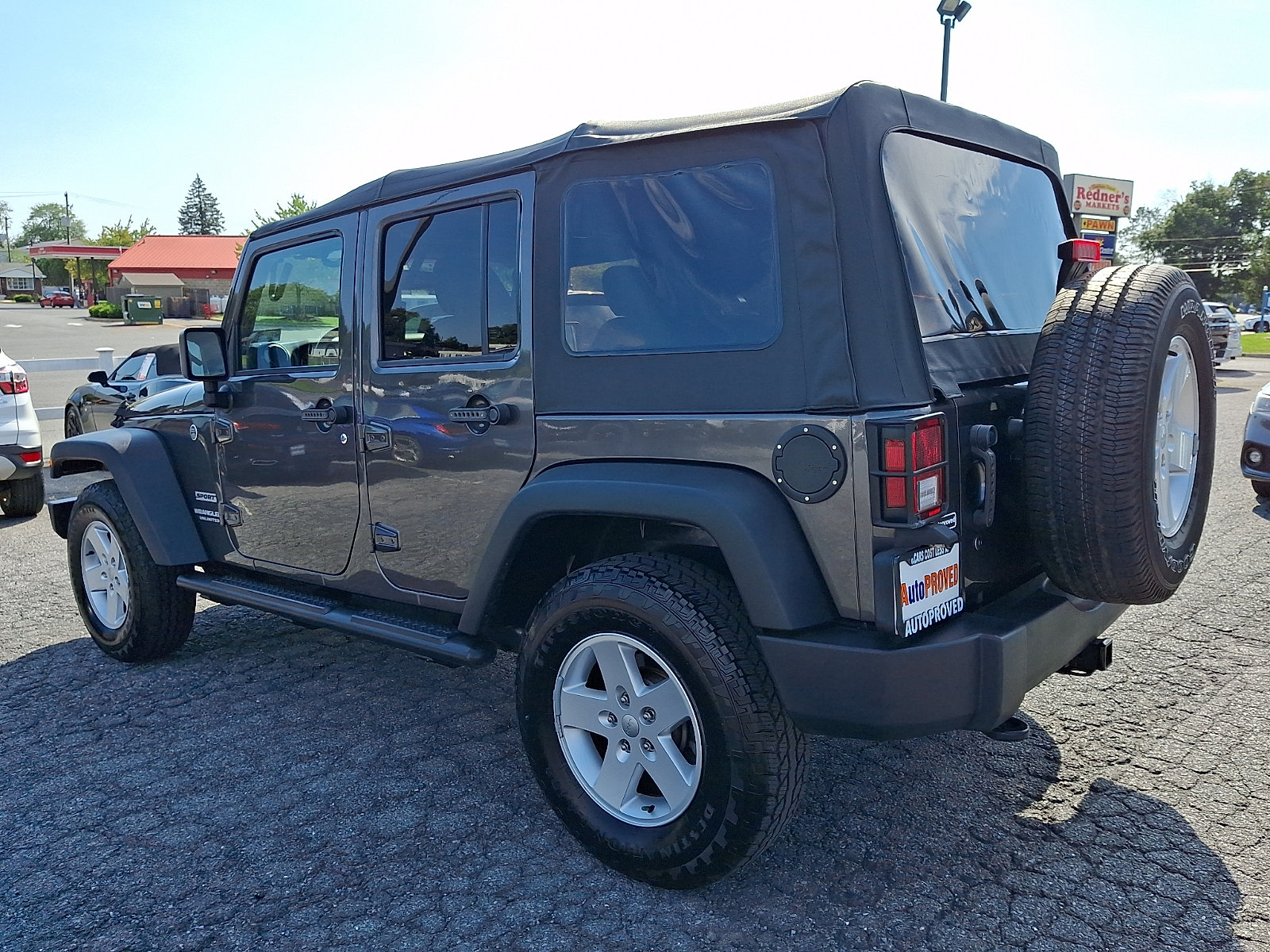 Used 2017 Jeep Wrangler Unlimited Sport w/ Quick Order Package 24S AWD/4WD image 4