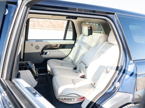 Used 2020 Land Rover Range Rover Long Wheelbase HSE image 20