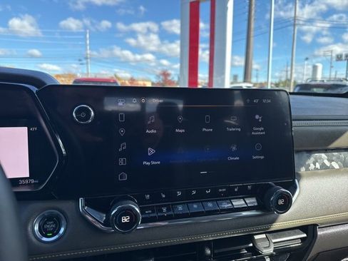 Used 2023 Chevrolet Colorado ZR2 w/ ZR2 Convenience Package III image 28