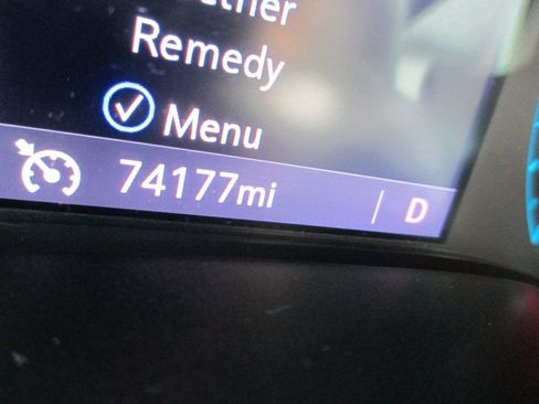 Used 2021 GMC Canyon Denali image 28