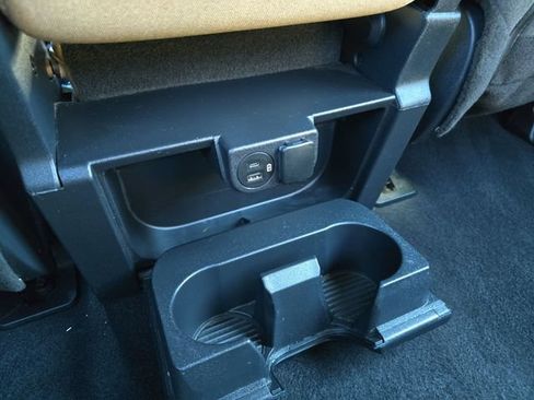 Used 2023 Ford F150 XLT AWD/4WD image 18