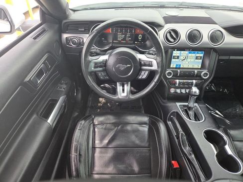 Used 2018 Ford Mustang Premium w/ Equipment Group 201A image 21