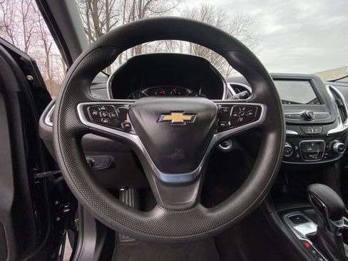 Used 2022 Chevrolet Equinox LT image 27