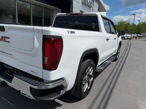 Used 2023 GMC Sierra 1500 SLT w/ SLT Premium Package AWD/4WD image 6