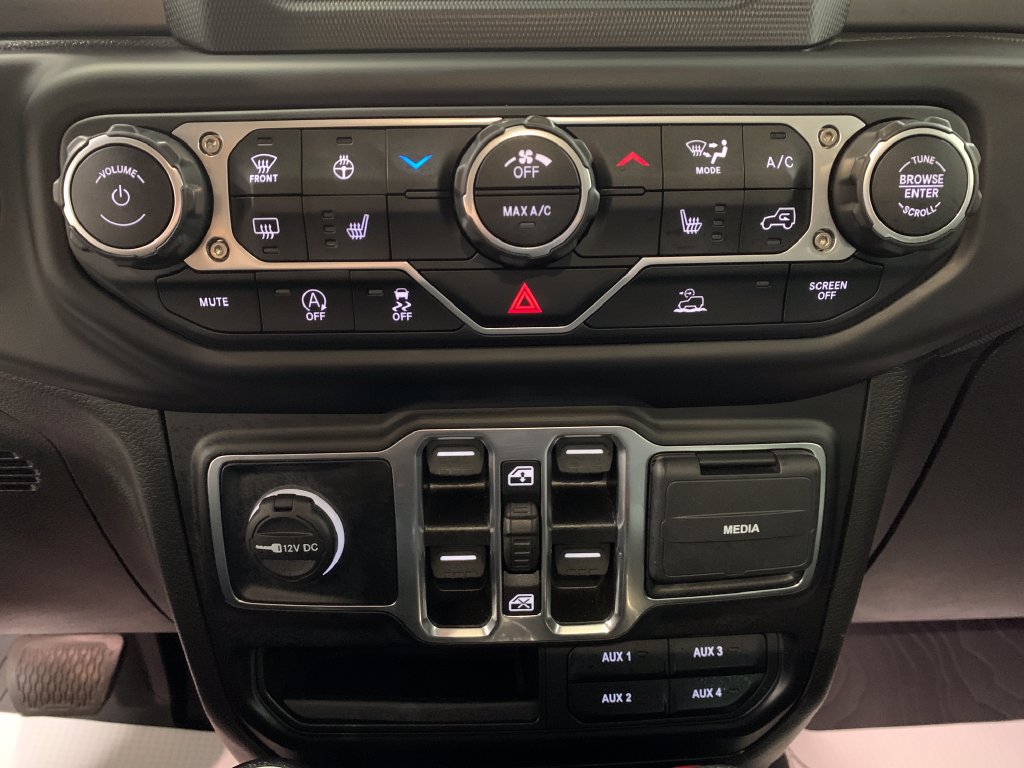 Used 2023 Jeep Wrangler Unlimited Sport AWD/4WD image 9