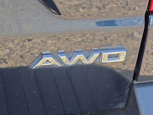 Used 2022 Ford Maverick Lariat w/ Equipment Group 500A Standard image 17