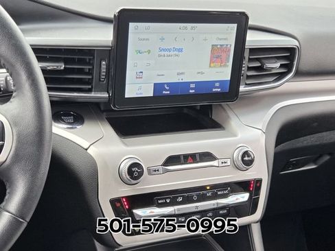 Used 2024 Ford Explorer XLT w/ Equipment Group 202A AWD/4WD image 24