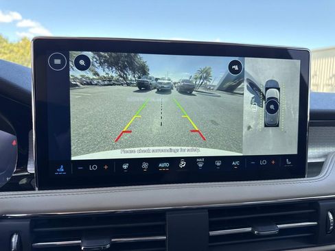 New 2026 Lincoln Corsair Premiere image 24