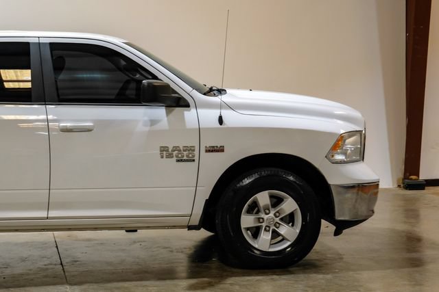 Used 2020 RAM 1500 Classic SLT RWD image 11