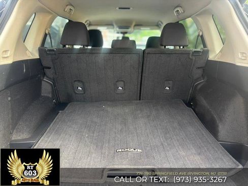Used 2025 Nissan Rogue SV FWD image 7