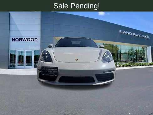 Used 2020 Porsche 718 Boxster RWD image 4